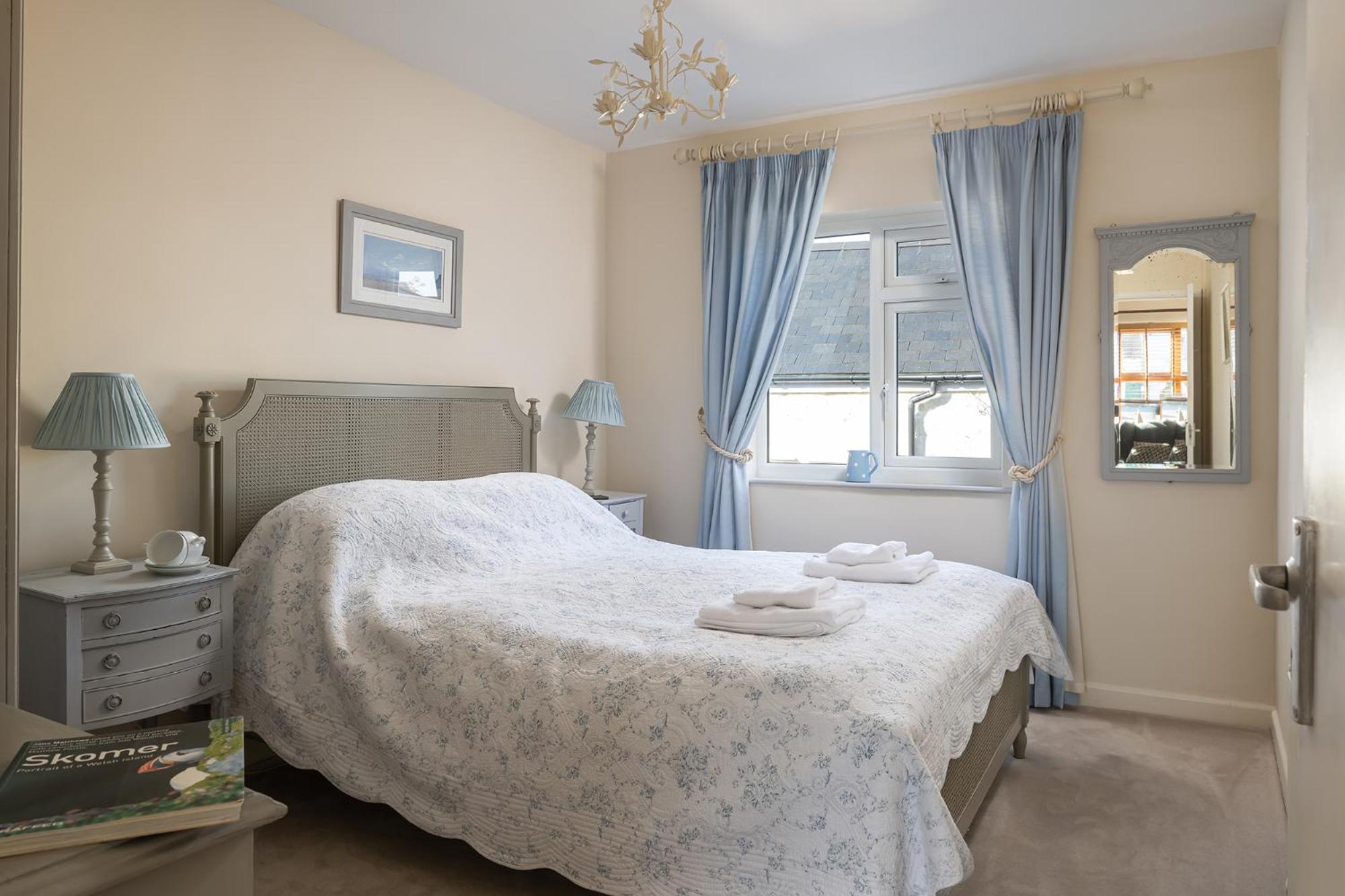 The Boathouse For Two, St Davids, Garage Parking 빌라 외부 사진